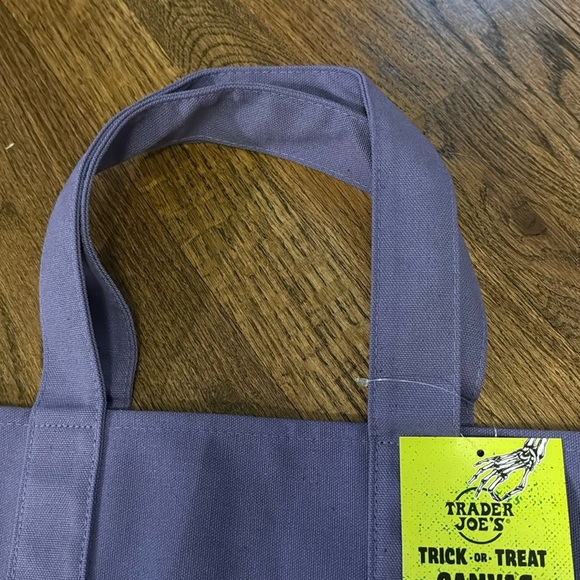 Trader Joe's Halloween Purple Canvas Tote Bag NWT - Picture 4 of 5